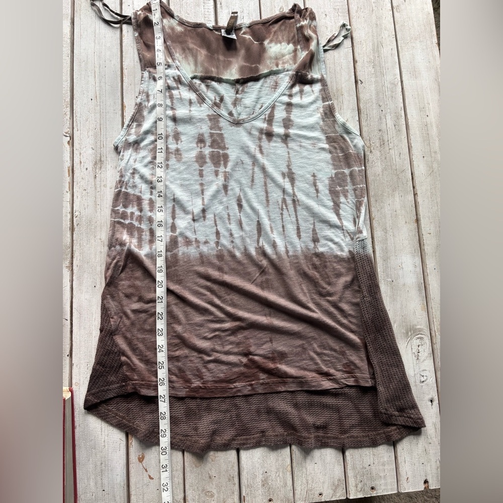 XCVI | Tie Dye | Lightweight Tank | Brown & Teal | M - Picture 3 of 10